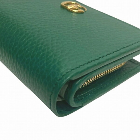 GUCCI GG Marmont 772738 Green Bi-fold Wallet - Picture 3 of 9